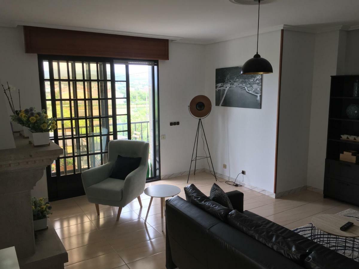 Ferienwohnung Apartamento As Sinas Vilanova de Arousa Exterior foto
