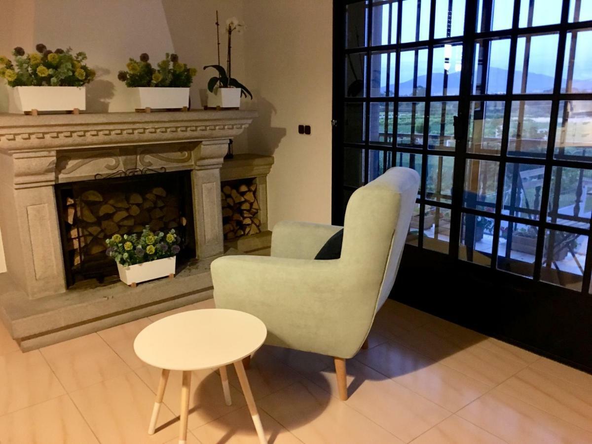 Ferienwohnung Apartamento As Sinas Vilanova de Arousa Exterior foto